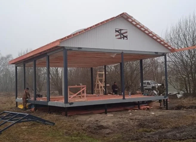 В Багратионовском муниципальном округе стартовала установка очередного фельдшерско-акушерского пункта