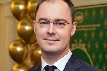 Министр здравоохранения региона поздравил коллег с Новым годом и Рождеством