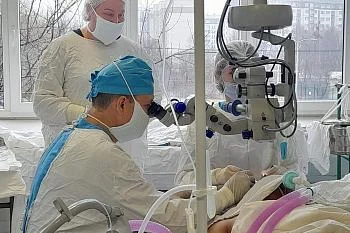 За полтора года в отделении офтальмологии больницы на Летней провели более трех тысяч операций За полтора года в отделении офтальмологии больницы на Летней провели более трех тысяч операций