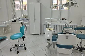 В трех отремонтированных кабинетах Мамоновской поликлиники принято около пяти тысяч пациентов В трех отремонтированных кабинетах Мамоновской поликлиники принято около пяти тысяч пациентов